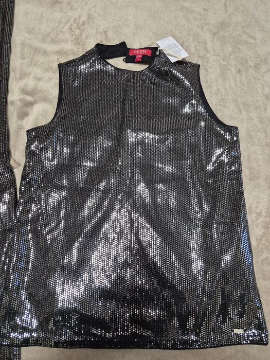 Сет   закупен от магазина  Guess