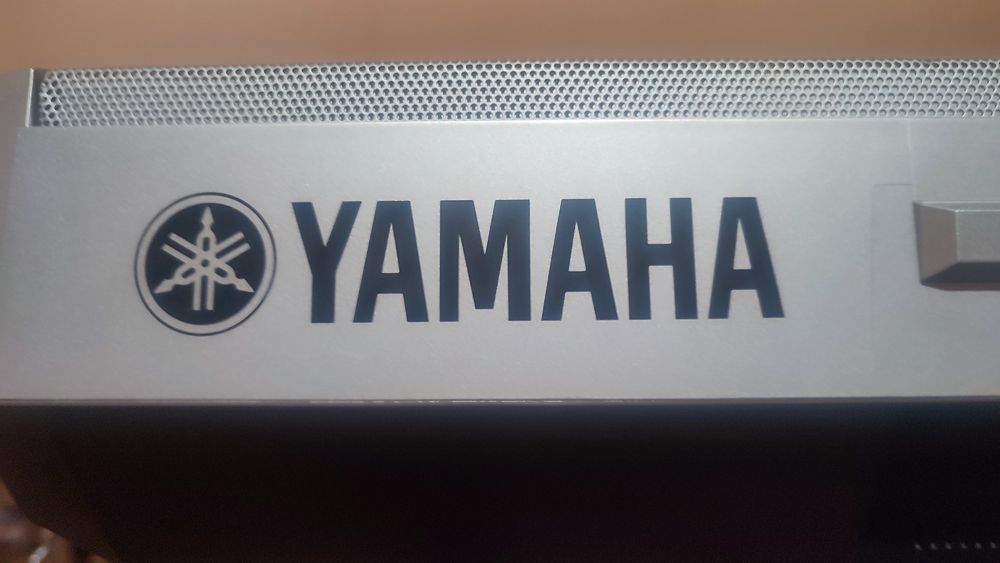 Yamaha psr s700 продам.