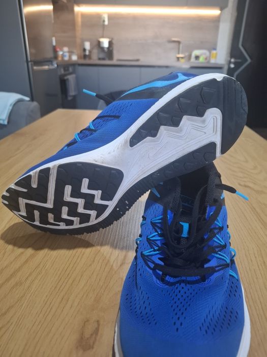 Маратонки Nike 45н
