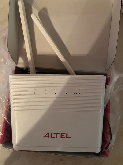 Роутер Алтел 4G .
