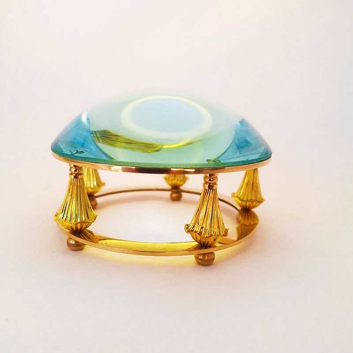 Бронзова настолна лупа с античен дизайн