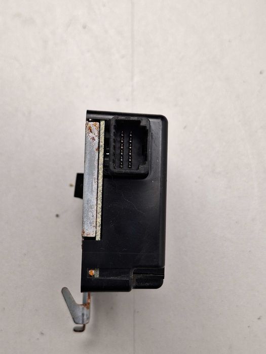 КОНТРОЛЕР модул за налягането на гумите на Тойота РАФ4