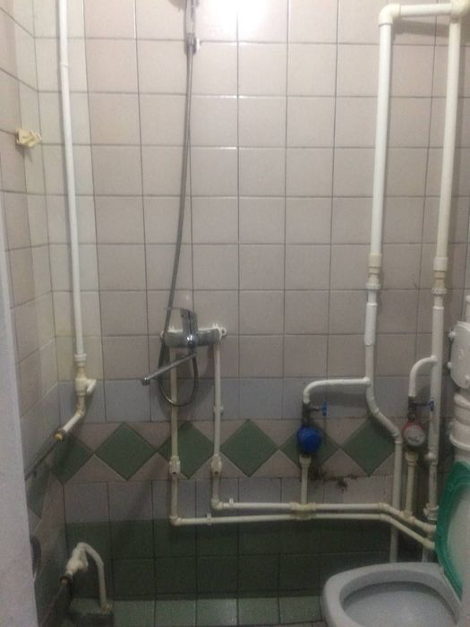 Сдам квартиру в Яккасарай. Оринтир Пирамид Таур  1 комнатная за 300у.е