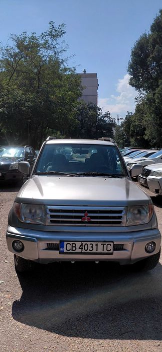Продавам джип Mitsubishi Pajero Pinin