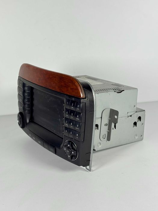 Мултимедия Мерцедес С Класа В220 Multimedia Mercedes S Class W220 OEM: A220 827 4242 ZGS 000