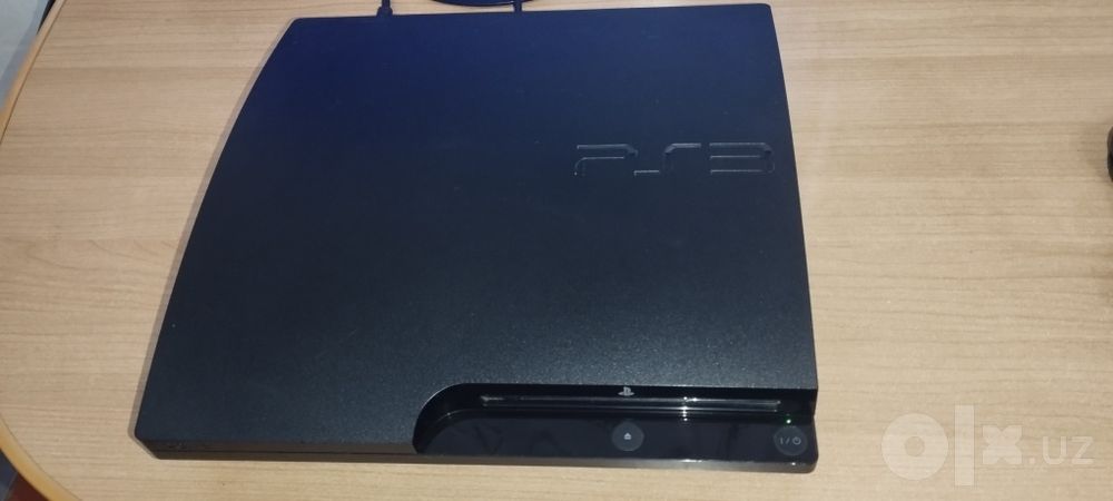 Срочно Sony PS3 slim+диски