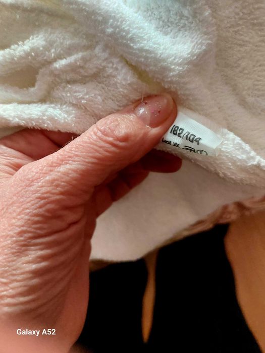 Продавам ретро  халати  за баня