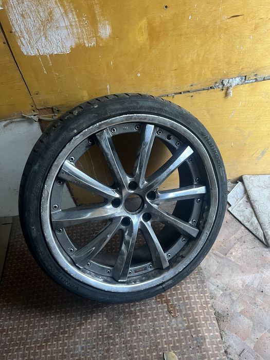 Продам диски с шинами