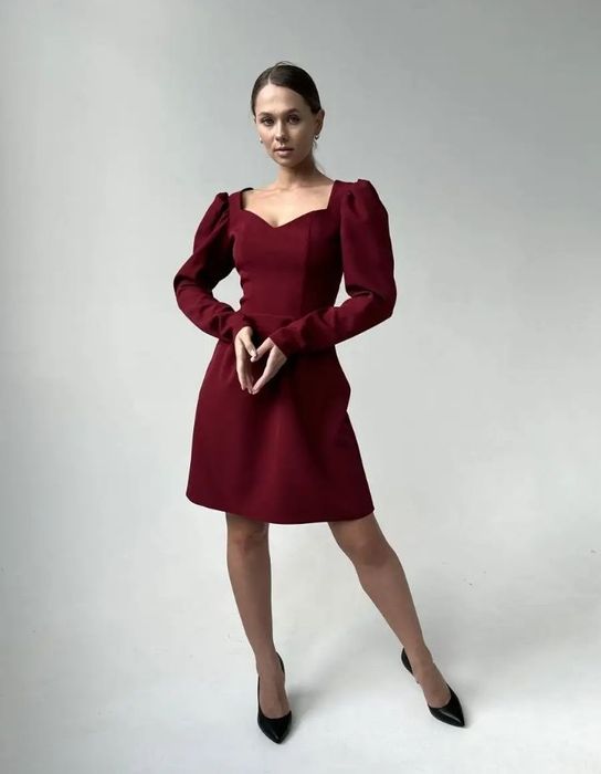 Продам    платье