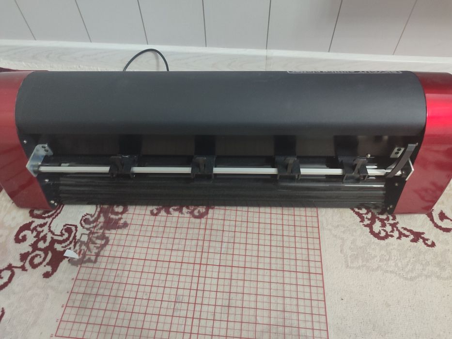 Плотер новый V24