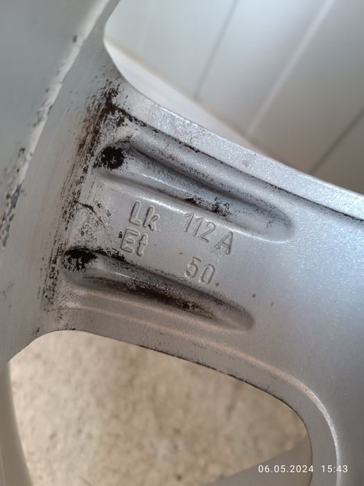 15/5/112-ШКОДА ОКТАВИЯ,ЙЕТИ,ФОЛКСВАГЕН Голф 5,6,7-нов внос-перфектни