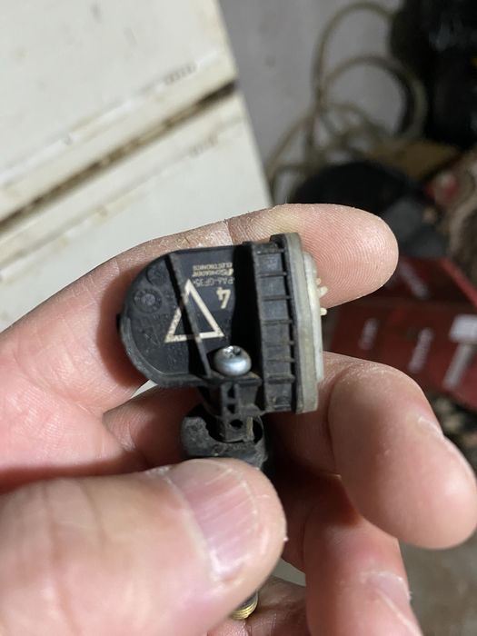 Chevrolet Nexia R3 дачик довления шин