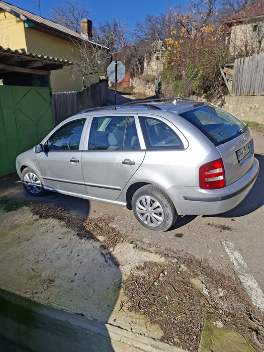 Cand skoda fabia