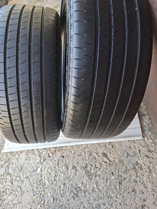 Продам шины. 235/45/18 бриджистон