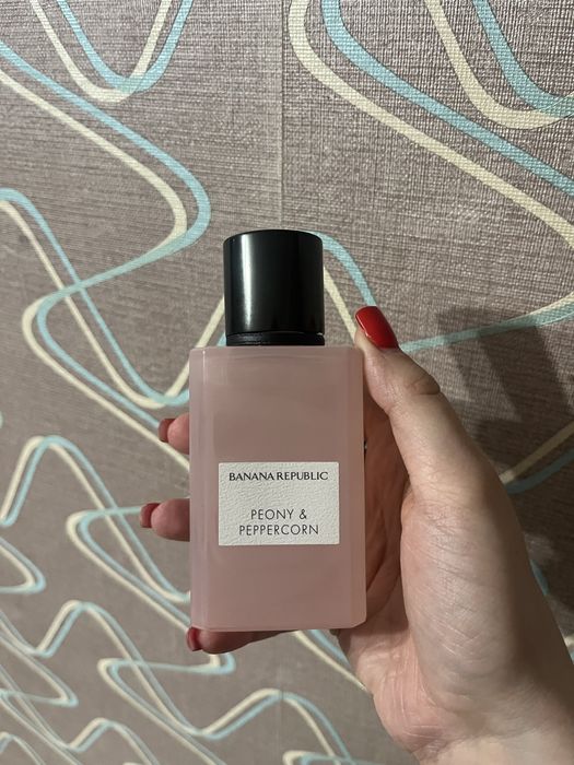 Продам женские духи