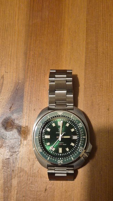 Ceas automatic steeldive