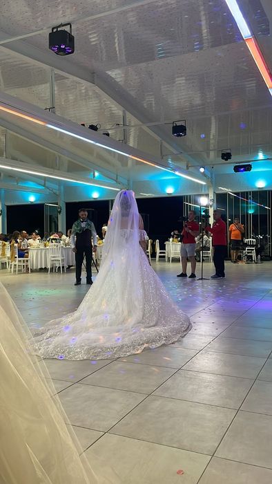 Булчинска рокля.