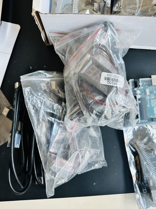 Lot 2x Arduino Uno R3, Shields si Alte accesorii