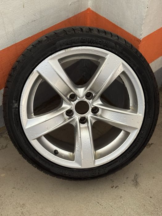 Janta Aliaj cu anvelopa R18 Originala Audi A6 C7 / A5 / A4 - 8.5J ET29 Cod 8K0601025AB