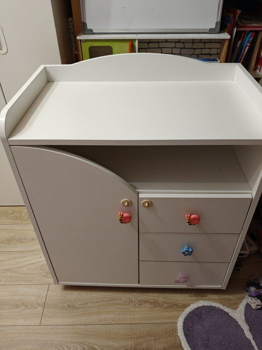 Baby design скрин бял