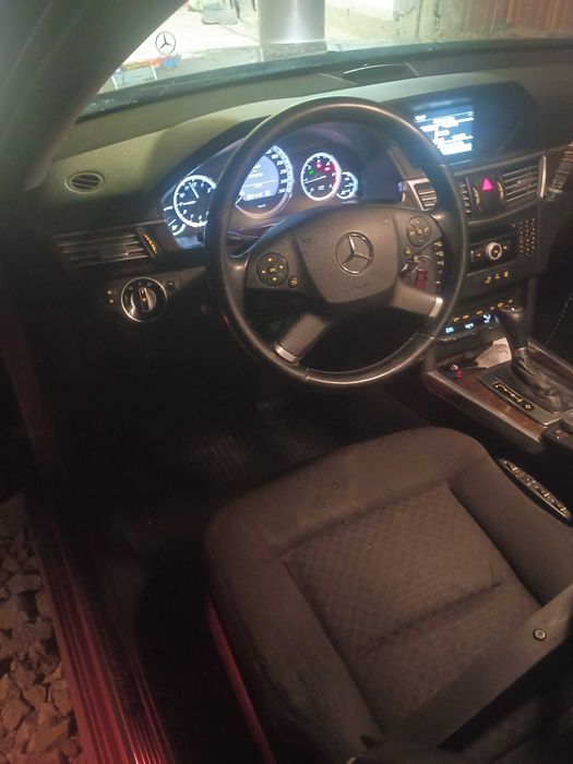 Mercedes Benz E 220