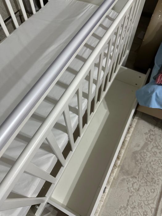 Продам манеж для ребенка