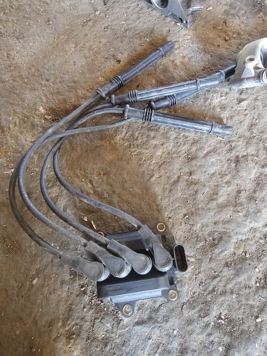 Bobina inductie cu fise 8200734204, Dacia Logan 2, 1.2 benzina