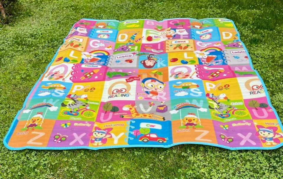 Топлоизолираща постелка за игра – килим