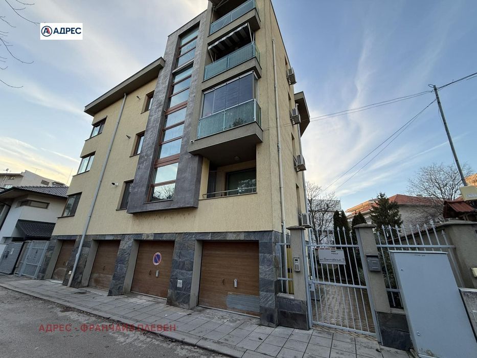 Многостаен в Плевен-Идеален център площ 130 цена 250000