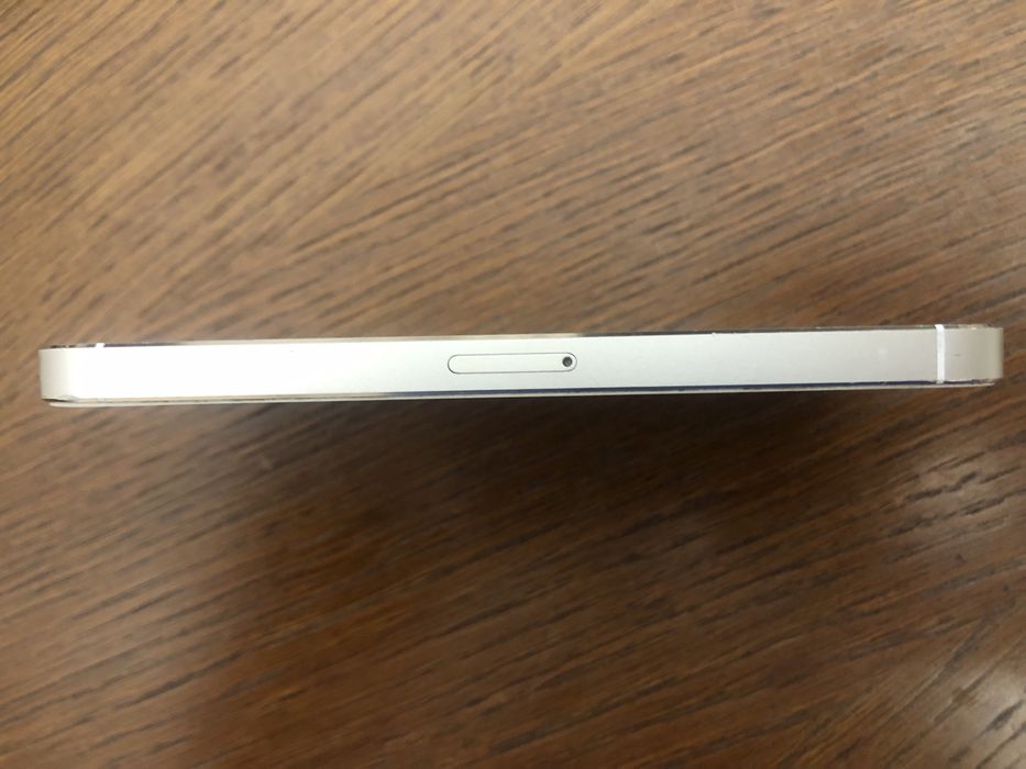 Iphone 5s классичка Apple