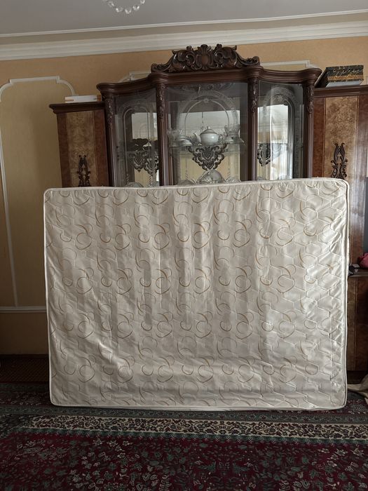 Matras tekin olib ketsela boldi. Xolati yaxshi