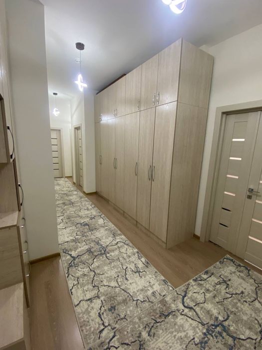 Продается 5 комнатная квартира в ЖК Манзара