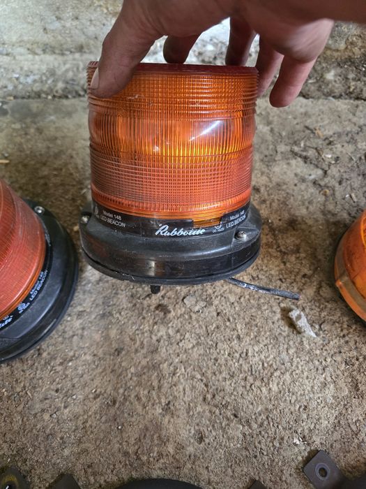 Girofare pentru Utiliatare ,Utilaje,Tractoare 12v Hella
