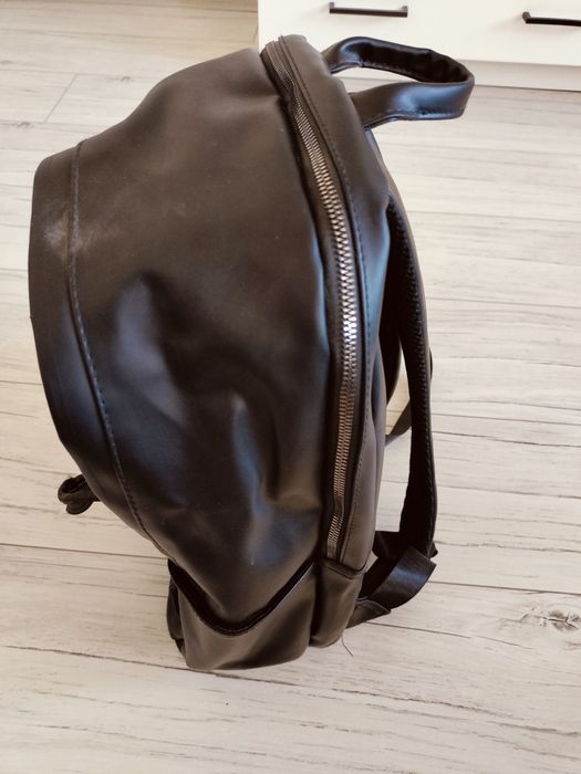 Продам рюкзак эко-кожа