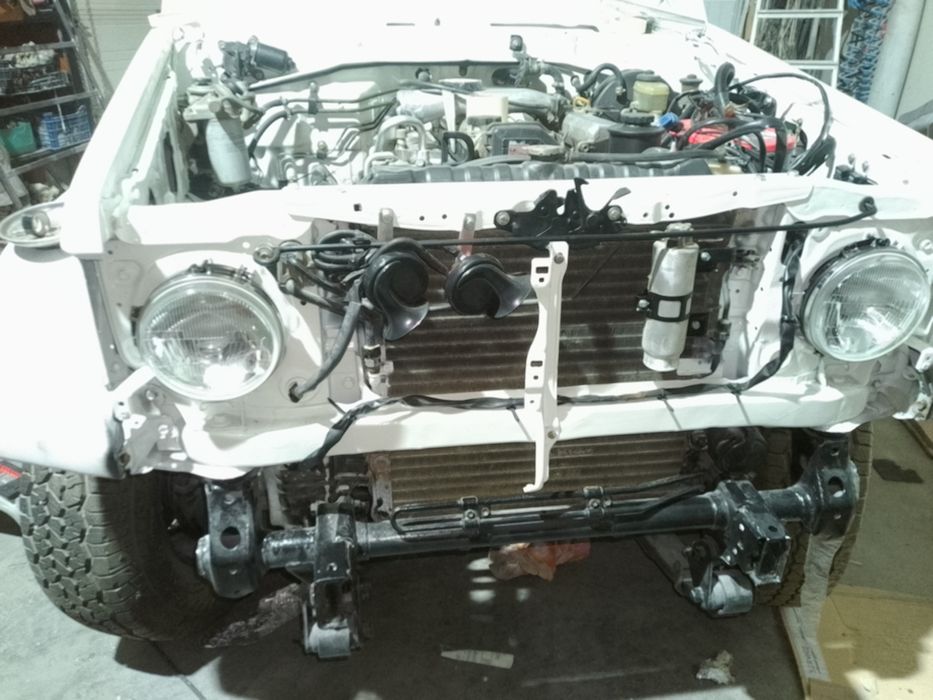 Toyota Land Cruiser HZj75