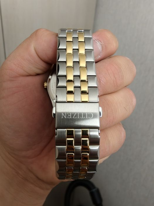 Продам мужские часы  Citizen
