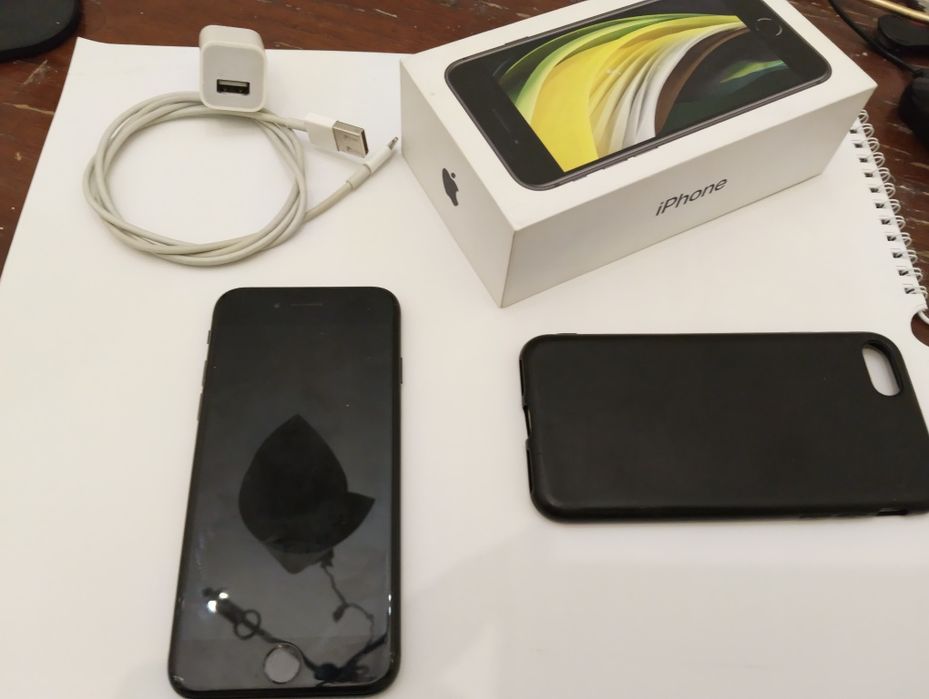 iPhone SE 2020 64Gb