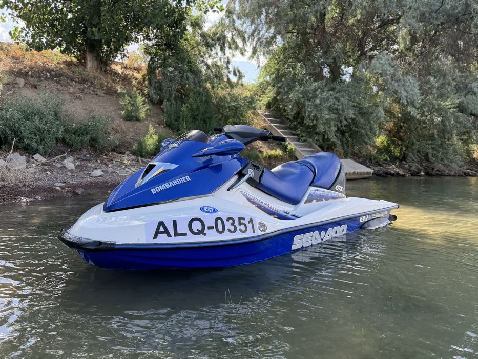 Продам гидроцикл Sea Doo