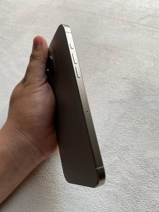 Продам Iphone 15 Pro Max на 256 GB, DualSim, 83% батарея