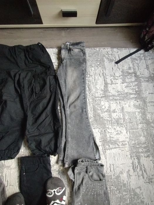 Lot fetiță blugi și pantaloni 134/140