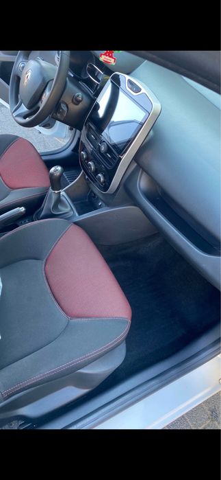 Renault Clio Hb 1.5 dCi( schimb cu ceva mai mare )