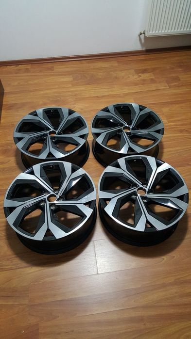 JanteRenaultKadjarArkanaSymbiozCapturMeganeE-TechKoleosScenicE-TechEspaceAustralRafaleTalismanDusterBigsterStrikerNissanJukeQashqaiX-TrailAriya5X114.3