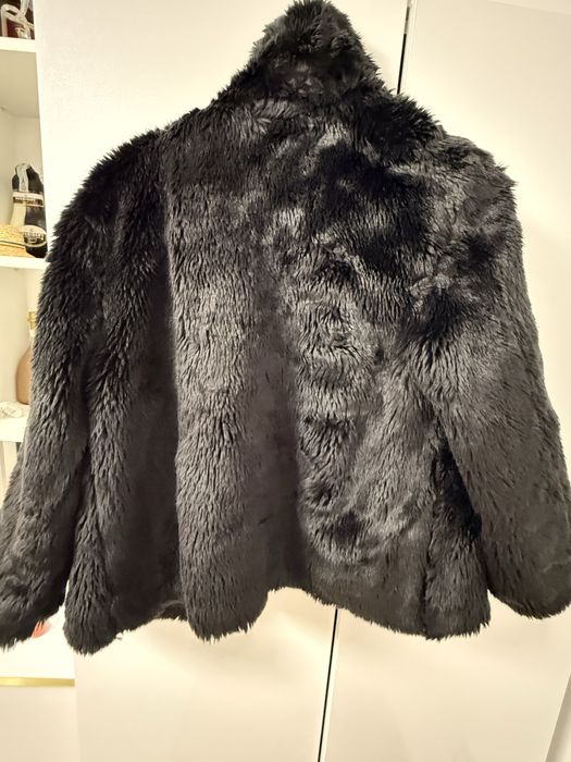 Geaca de blana neagra