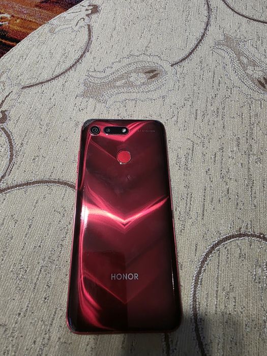 Honor View 20 moshino