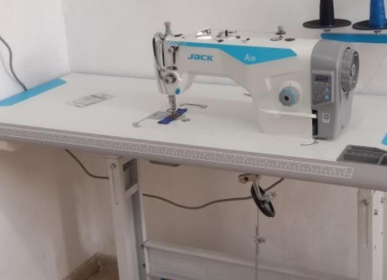 Тігін машинасы сатылады