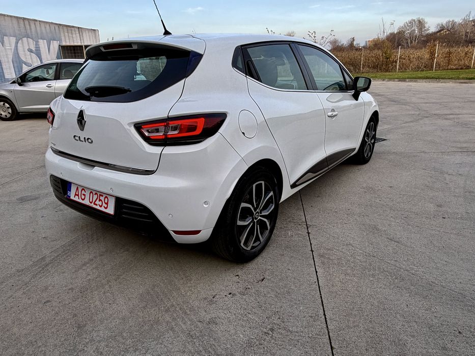 Renault CLIO / 1.5 dCi / euro 6 / Automat 8200€ .