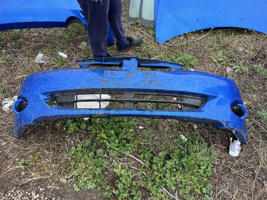 Капак, предна и задна броня субару импреза 2010