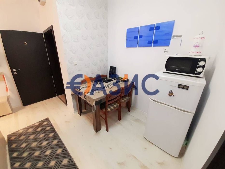 Продава се Тристаен апартамент в к.к. Слънчев бряг - 70 кв.м за 1086 €/кв.м - Снимка #6