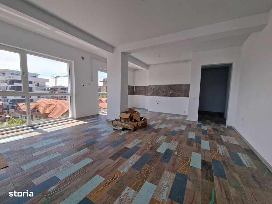 Mamaia Nord (Market Lidl)-Garsoniera 44mp, finisata-63.500e tva inclus