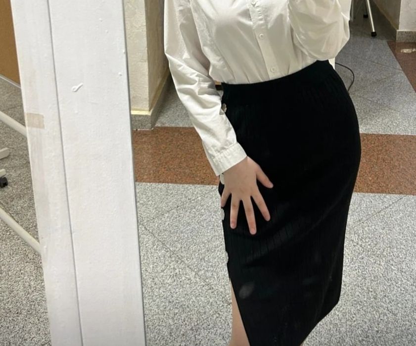 Юбка в обтяг, длина миди